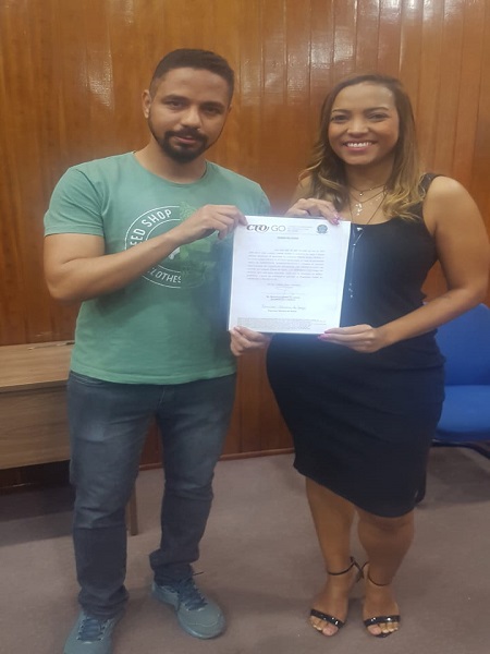 Assistente adm Emerson 1 - 450 x 600