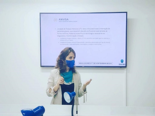 Camila de Freitas 1 - 600 x 450