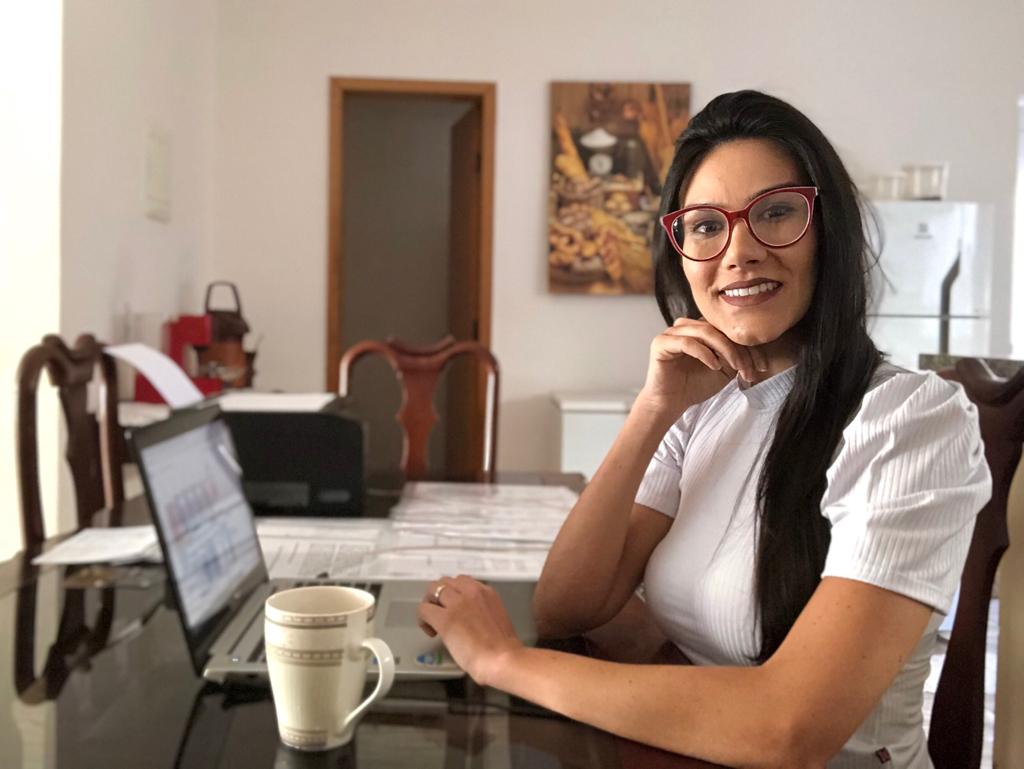 Dra. Júlia 12 - 600 x 450