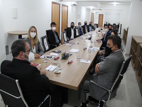 Regulamentação da OH avança - reunião 2 - 600 x 450